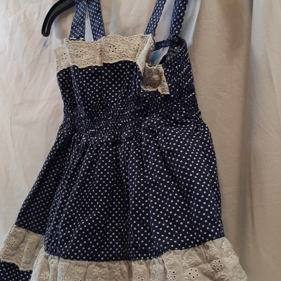 Top - Picture 1 of 3